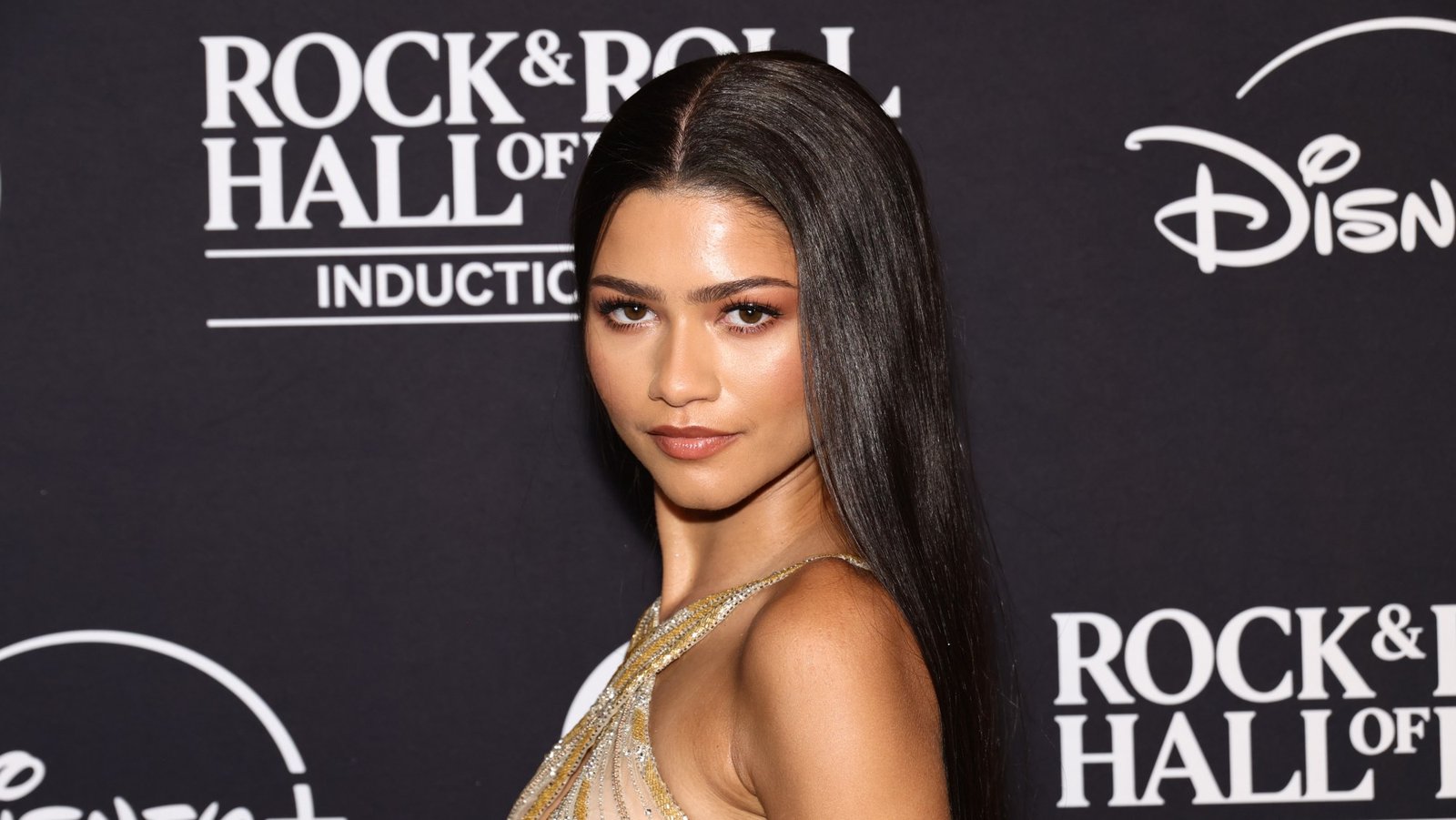 Zendaya Trending Now: Why the Internet Can’t Stop Talking About Her